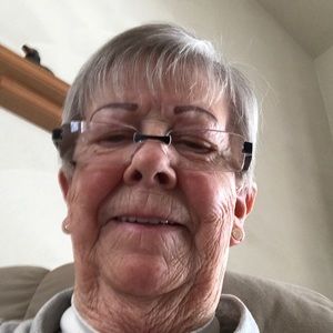 Meet your Posher, Janet